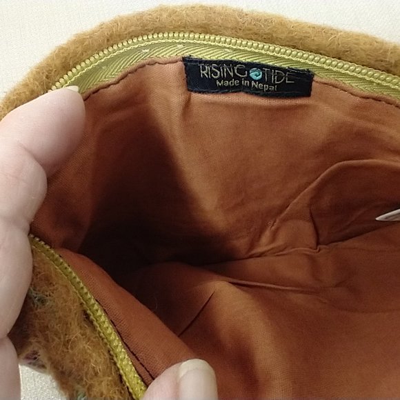 RISING TIDE FELTED WOOL POUCH/CLUTCH - Picture 8 of 10